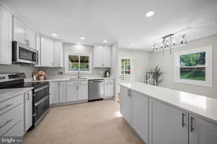 1208 E Iberia Rd, Sterling, VA 20164 - Photo 12