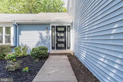 230 E Juniper Avenue, Sterling, VA 20164 - Photo 6