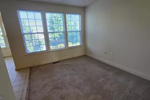 643 McLeary Square SE, Leesburg, VA 20175 - Photo 4