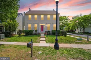 43111 Center St, Chantilly, VA 20152 - Photo 2