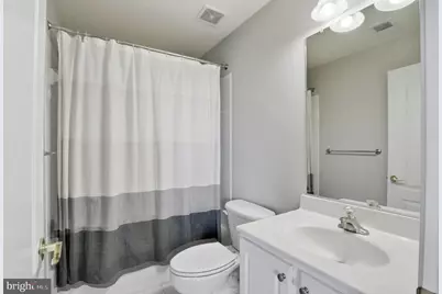 43642 Hartshire Terrace, Leesburg, VA 20176 - Photo 32