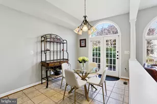 43642 Hartshire Terrace, Leesburg, VA 20176 - Photo 12
