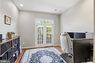 43642 Hartshire Terrace, Leesburg, VA 20176 - Photo 16