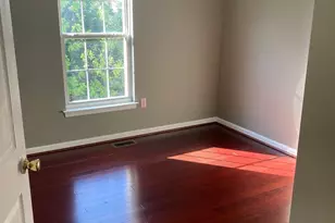 21733 Tottenham Hale Ct, Sterling, VA 20166 - Photo 8