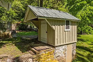 12707 Furnace Mountain Rd, Lovettsville, VA 20180 - Photo 14