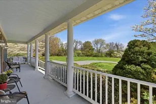 12282 Enfield Ln, Lovettsville, VA 20180 - Photo 6