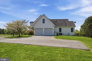 12282 Enfield Ln, Lovettsville, VA 20180 - Photo 52