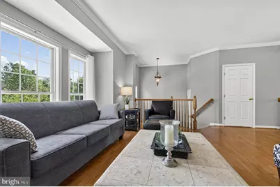19189 Kepharts Mill Terrace, Leesburg, VA 20176 - Photo 4