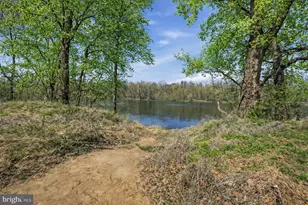 20161 Askegrens Ln, Sterling, VA 20165 - Photo 24