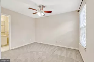 21724 Regents Park Cir, Sterling, VA 20166 - Photo 44