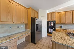 800 Valley Springs Dr, Purcellville, VA 20132 - Photo 40