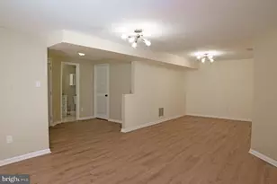 21186 Vineland Square, Ashburn, VA 20147 - Photo 18
