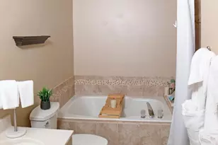 21186 Vineland Square, Ashburn, VA 20147 - Photo 16
