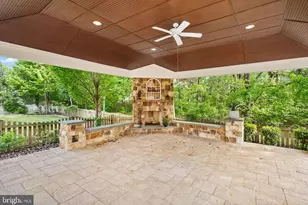 42669 Emperor Dr, Brambleton, VA 20148 - Photo 28