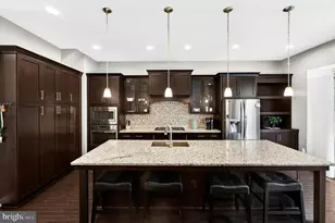 23536 Epperson Square, Brambleton, VA 20148 - Photo 16