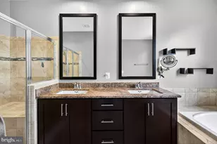 23536 Epperson Square, Brambleton, VA 20148 - Photo 28