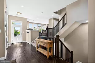 23536 Epperson Square, Brambleton, VA 20148 - Photo 6