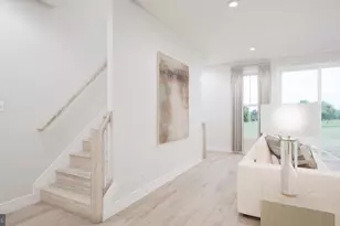 42225 Picasso Sq, Ashburn, VA 20148 - Photo 10