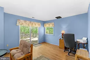 14 Middleton Ln, Sterling, VA 20164 - Photo 20