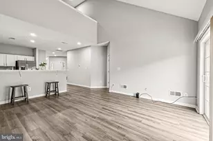 44360 Sunset Maple Dr, Ashburn, VA 20147 - Photo 8