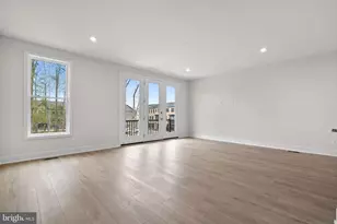 42143 Picasso Sq, Ashburn, VA 20148 - Photo 16