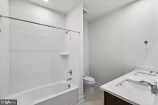 42143 Picasso Sq, Ashburn, VA 20148 - Photo 24