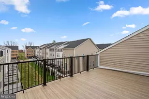 42143 Picasso Sq, Ashburn, VA 20148 - Photo 34