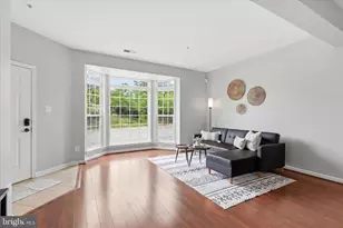 25321 Patriot Terrace, Aldie, VA 20105 - Photo 4