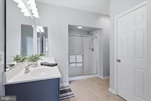 25321 Patriot Terrace, Aldie, VA 20105 - Photo 18