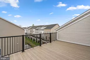 42145 Picasso Sq, Ashburn, VA 20148 - Photo 32