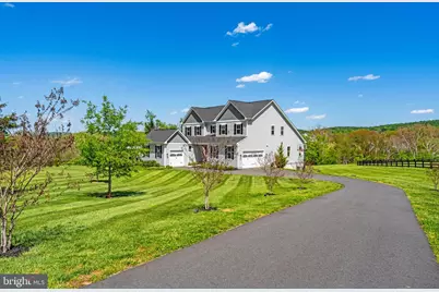 14228 Amys Meadow Court, Leesburg, VA 20176 - Photo 2