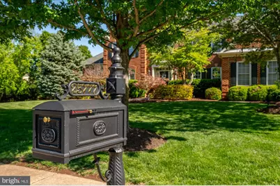 25777 Phar Lap Court, Chantilly, VA 20152 - Photo 4