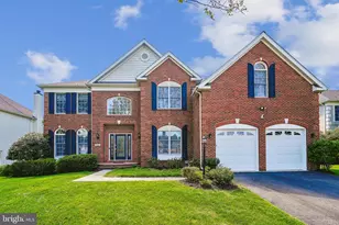 25765 Howerton Dr, Chantilly, VA 20152 - Photo 1