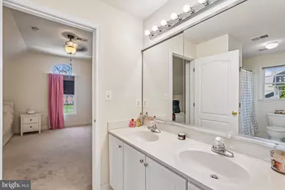 25765 Howerton Drive, Chantilly, VA 20152 - Photo 28