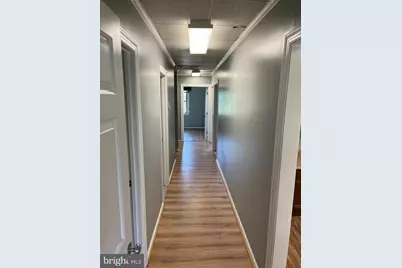 823 S King Street, Leesburg, VA 20175 - Photo 2