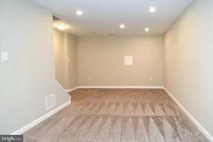 27 Marian Ct, Sterling, VA 20165 - Photo 26