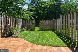 27 Marian Ct, Sterling, VA 20165 - Photo 34