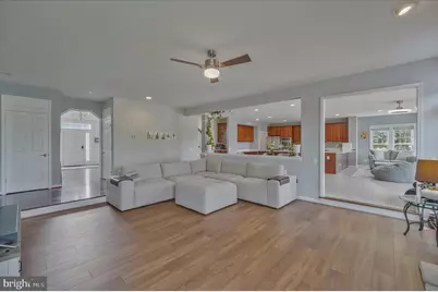 43820 Churchill Glen Drive, Chantilly, VA 20152 - Photo 20