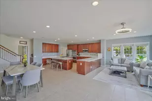 43820 Churchill Glen Dr, Chantilly, VA 20152 - Photo 12
