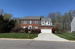 25825 Spring Farm Cir, Chantilly, VA 20152 - Photo 1