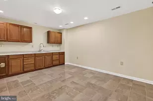 25825 Spring Farm Cir, Chantilly, VA 20152 - Photo 60