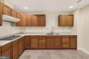 25825 Spring Farm Cir, Chantilly, VA 20152 - Photo 62