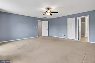 25825 Spring Farm Cir, Chantilly, VA 20152 - Photo 44