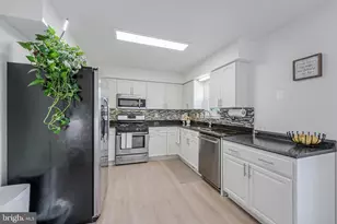627 Warrenton Terrace NE, Leesburg, VA 20176 - Photo 12