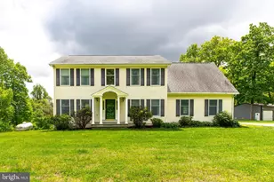 20711 Blue Ridge Mountain Rd, Paris, VA 20130 - Photo 2