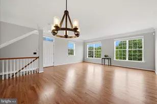 509 Edmonton Terrace NE, Leesburg, VA 20176 - Photo 2
