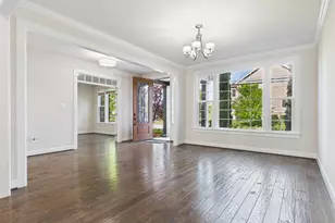42106 Barrymoore Pl, Chantilly, VA 20152 - Photo 6
