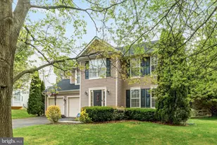 17292 Magic Mountain Dr, Round Hill, VA 20141 - Photo 2