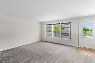 1145 Madeira Terrace SE, Leesburg, VA 20175 - Photo 6