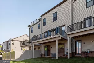42348 Zenith Terr, Brambleton, VA 20148 - Photo 34